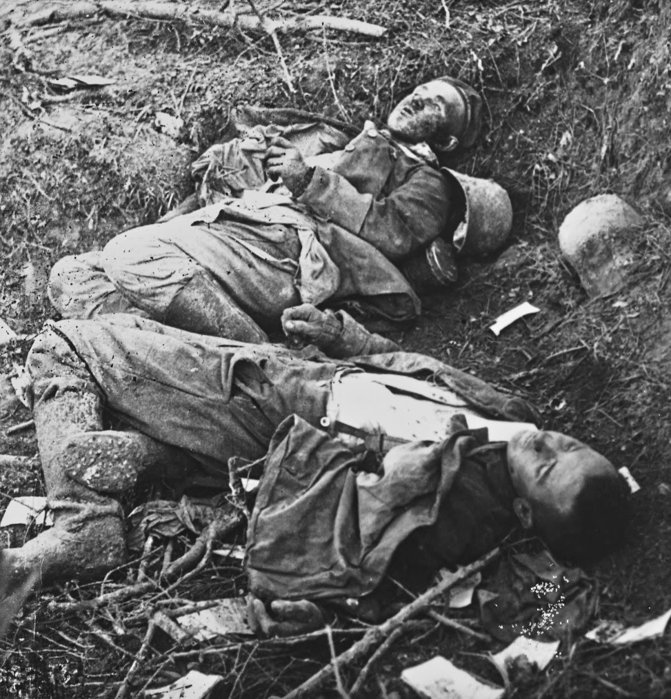 German dead at Verdun, 1916.