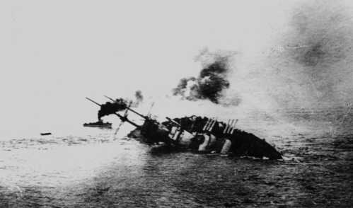 Sinking ship at Battle of Jutland.