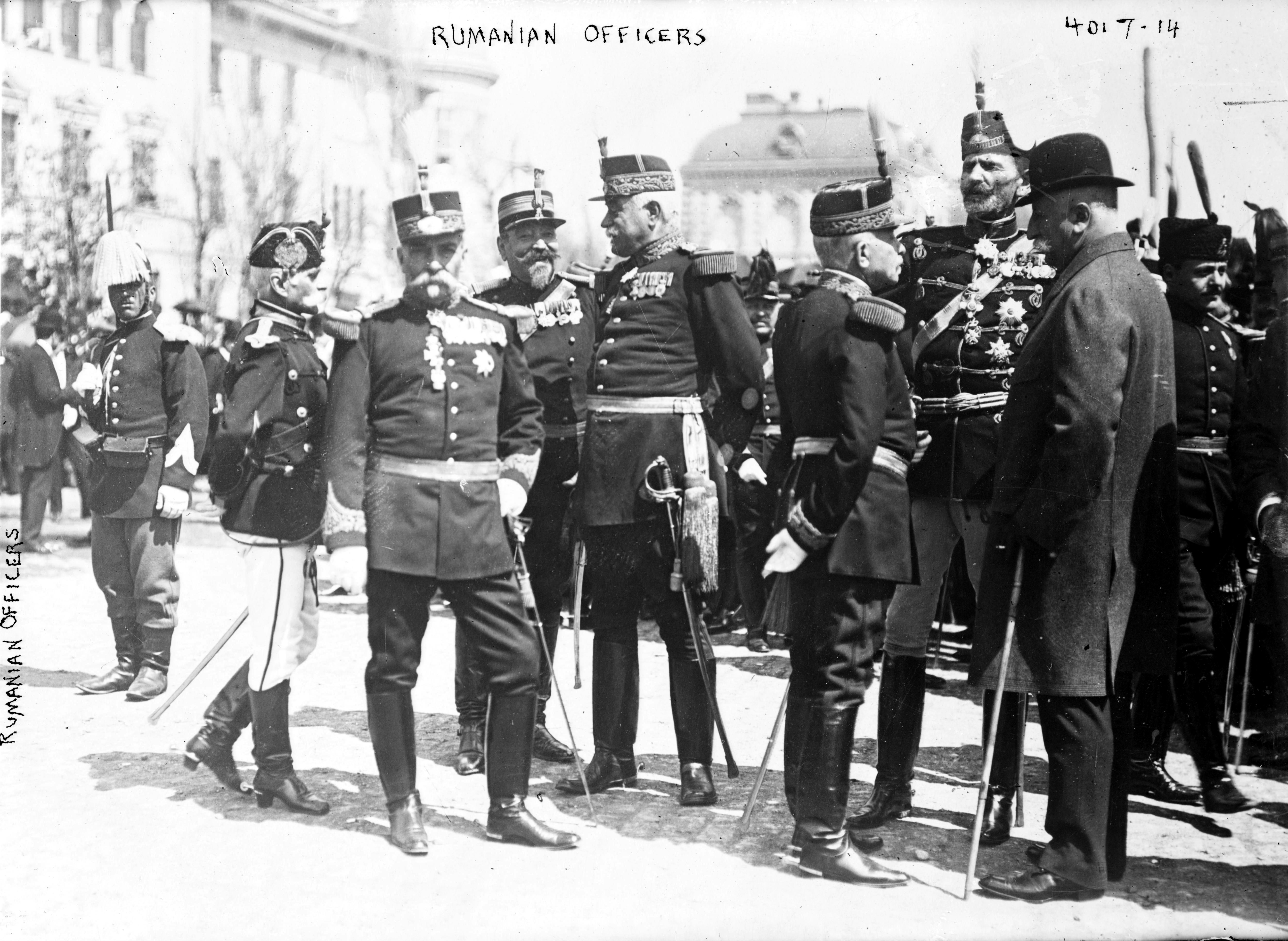 Romanian officers, ready for war, summer 1916.
