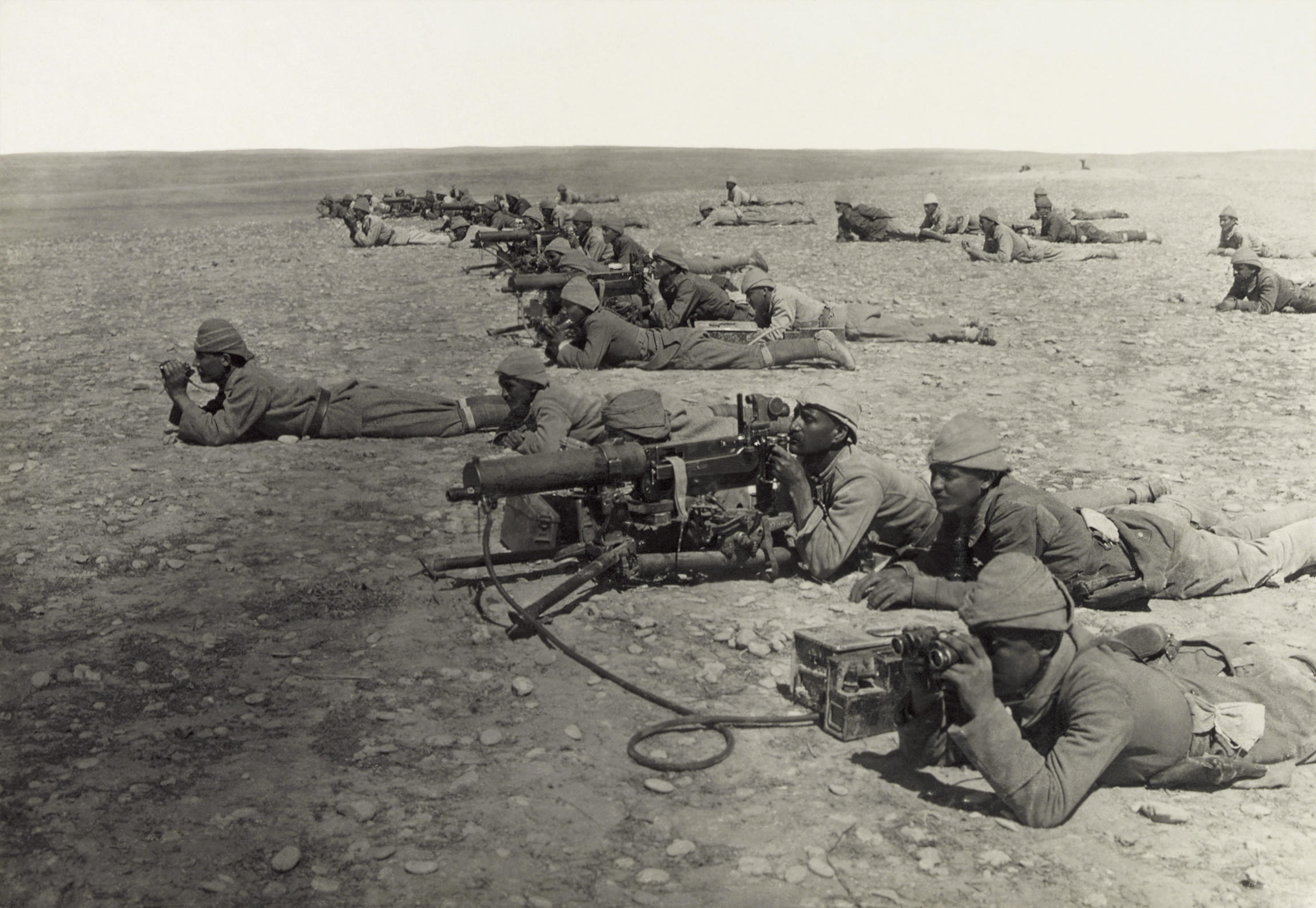 Turkish machine gunners, Battle of Gaza, April 1917